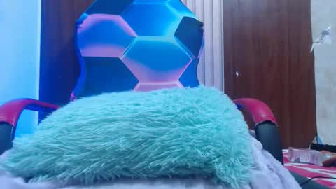 sakura 03 online show from 04-22-26, 08:39