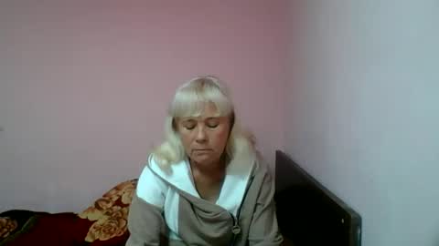 sakura_blonde online show from 09-24-25, 07:44