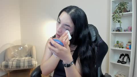 Snapshot of sakura_harper chatting on 04-29-26, 05:11 Sakura Harper online show from 04-29-26, 05:11