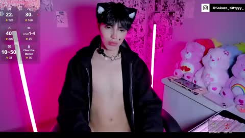Kitty     online show from 05-10-26, 03:33