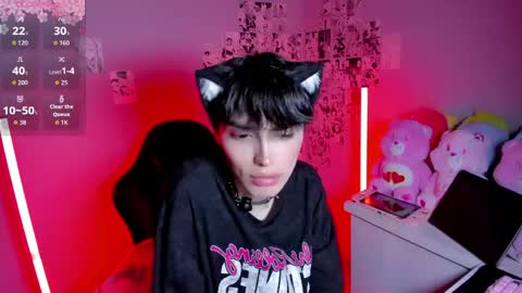 Kitty     online show from 05-16-26, 10:36
