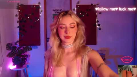 Snapshot of sakuraa_beauty chatting on 01-13-26, 04:51 Sakura online show from 01-13-26, 04:51