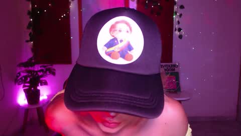 Snapshot of sakuraa_beauty chatting on 02-20-26, 06:19 Sakura online show from 02-20-26, 06:19