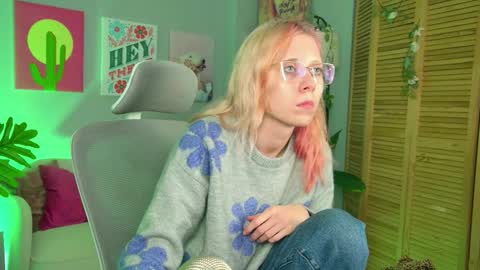 sakurabliss online show from 11-04-25, 05:01