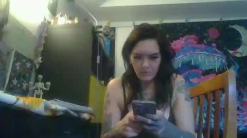 salemsslut online show from 01-27-25, 07:03