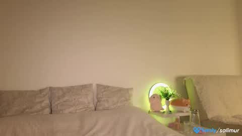 Sali online show from 10-20-25, 02:06