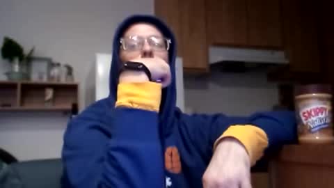 Snapshot of salis1981 chatting on 12-15-25, 02:05 salis1981 online show from 12-15-25, 02:05