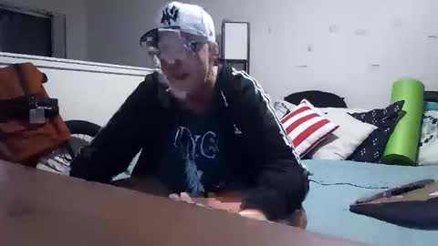 Snapshot of salis1981 chatting on 12-23-25, 01:14 salis1981 online show from 12-23-25, 01:14