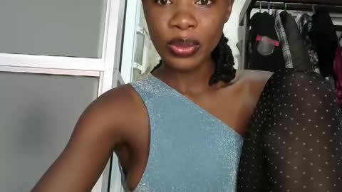 sally_beauty2023 online show from 04-17-26, 08:17