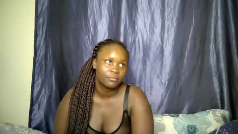 sally_bee1 online show from 07-28-26, 03:21