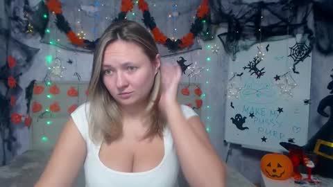 Snapshot of sallyverda chatting on 11-02-25, 06:54 Sally online show from 11-02-25, 06:54