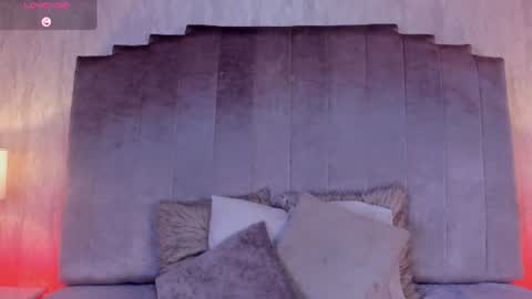 Snapshot of salma_lutz chatting on 07-14-26, 12:33 Marcela online show from 07-14-26, 12:33
