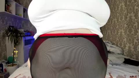 SalmaRoth online show from 12-25-24, 03:49