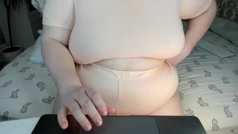 SalmaRoth online show from 02-23-25, 08:00