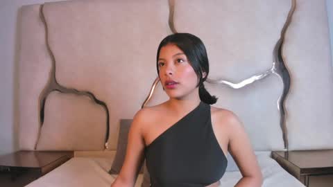 Snapshot of salmaportman_ chatting on 05-05-26, 12:18 salmaportman_ online show from 05-05-26, 12:18