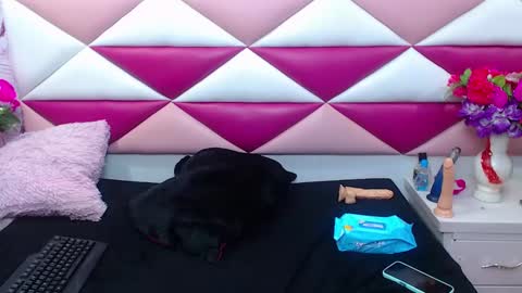 Snapshot of salmasantos chatting on 01-07-25, 06:38 salmasanto online show from 01-07-25, 06:38