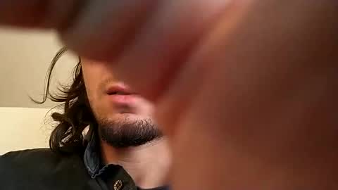 salmonman1305 online show from 11-02-25, 08:00