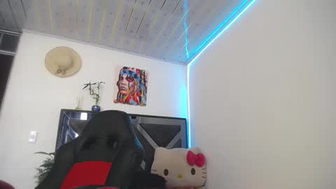 Snapshot of salo_hot01 chatting on 02-12-25, 06:19 SALO HOT online show from 02-12-25, 06:19