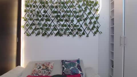 Salome online show from 09-11-25, 12:38