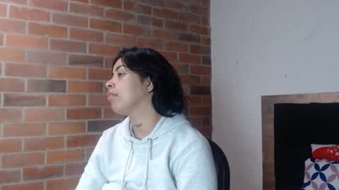   online show from 12-05-25, 04:58