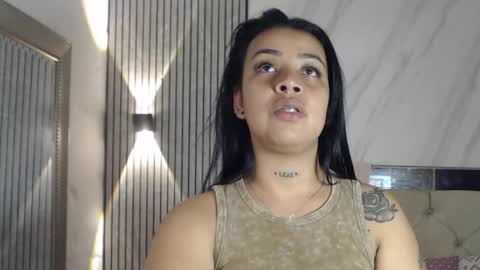 Snapshot of salome__hills chatting on 06-03-26, 12:02 online show from 06-03-26, 12:02
