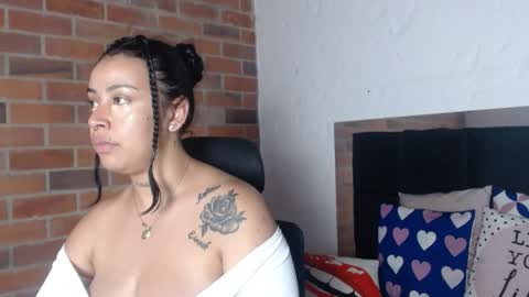   online show from 05-25-26, 10:38