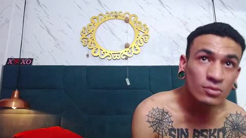 Snapshot of salome_daniel chatting on 02-06-25, 10:43 salome_daniel online show from 02-06-25, 10:43
