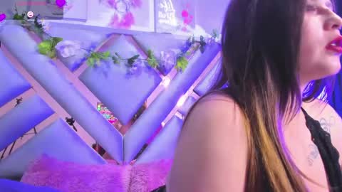 Snapshot of salome_dg chatting on 05-13-26, 07:33 Salome online show from 05-13-26, 07:33