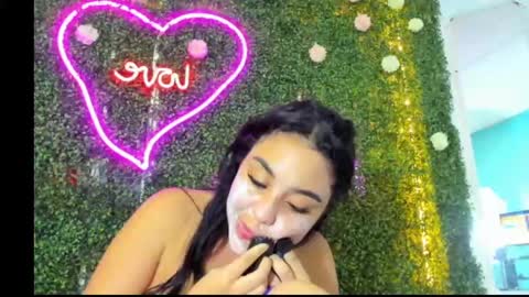 Snapshot of salome_domi chatting on 12-07-24, 06:37 salome online show from 12-07-24, 06:37