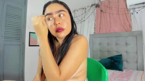 Snapshot of salome_domi chatting on 10-02-25, 06:48 salome online show from 10-02-25, 06:48