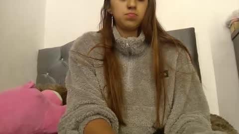 salome_parra21 online show from 04-07-26, 03:07