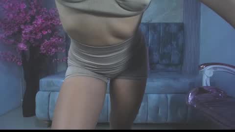 Snapshot of salome_stockman_sub chatting on 09-14-25, 01:16 Salome online show from 09-14-25, 01:16
