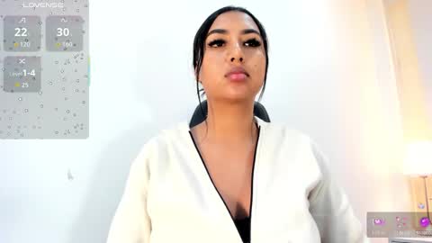 Snapshot of salomebell chatting on 01-08-26, 09:39 online show from 01-08-26, 09:39