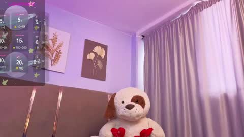 Snapshot of salomee_foxx_ chatting on 05-22-26, 02:12 Salome online show from 05-22-26, 02:12