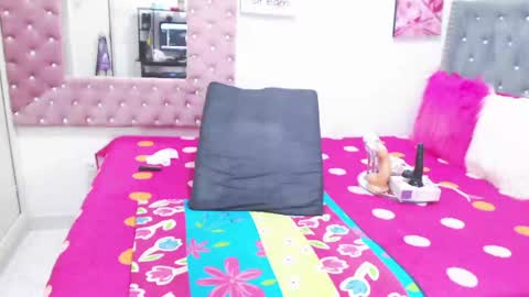 Snapshot of salomeeebony chatting on 01-24-25, 04:27 Salome online show from 01-24-25, 04:27