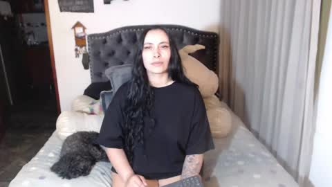 yenny online show from 04-23-26, 04:03