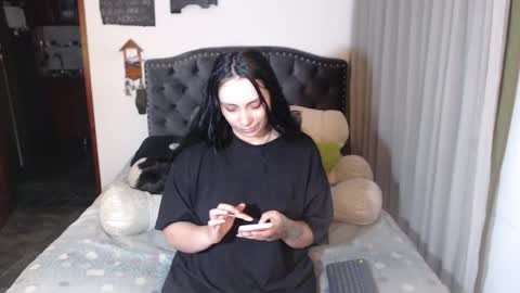 Snapshot of salomefox2 chatting on 05-07-26, 03:12 yenny online show from 05-07-26, 03:12