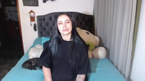 Snapshot of salomefox2 chatting on 06-05-26, 06:52 yenny online show from 06-05-26, 06:52