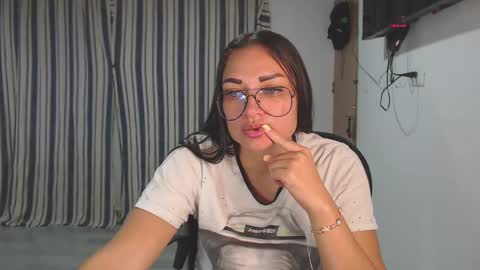 Snapshot of salomesaints chatting on 09-23-25, 11:30 salome online show from 09-23-25, 11:30