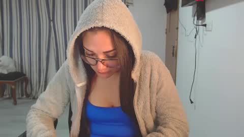 Snapshot of salomesaints chatting on 11-02-25, 12:35 salome online show from 11-02-25, 12:35