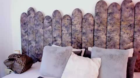 Salome online show from 10-30-25, 12:01