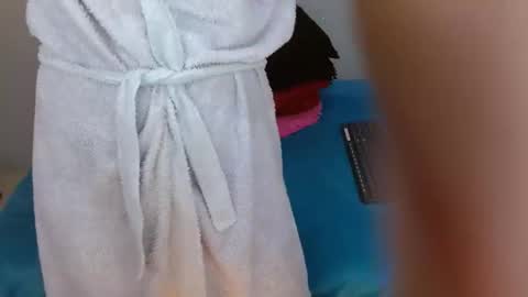 Snapshot of salomeswet chatting on 01-12-25, 01:05 martina online show from 01-12-25, 01:05