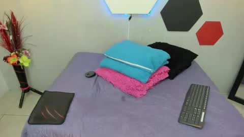 Snapshot of salomeswet chatting on 02-02-25, 11:08 martina online show from 02-02-25, 11:08