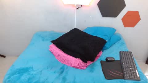 martina online show from 02-23-25, 10:49