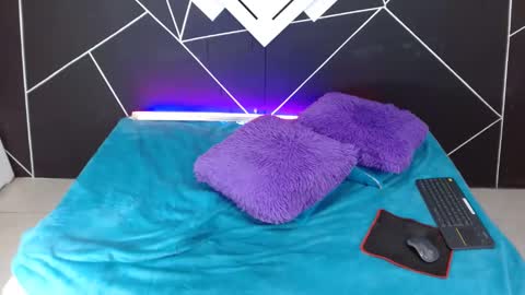 Snapshot of salomeswet chatting on 03-12-25, 10:48 martina online show from 03-12-25, 10:48