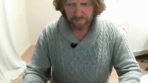 Snapshot of saltimbanquier chatting on 12-12-24, 12:44 Saltimbanquier  Salt  ou  Banquier  online show from 12-12-24, 12:44