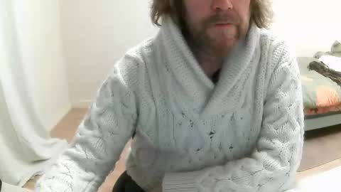 Snapshot of saltimbanquier chatting on 02-04-25, 08:13 Saltimbanquier  Salt  ou  Banquier  online show from 02-04-25, 08:13