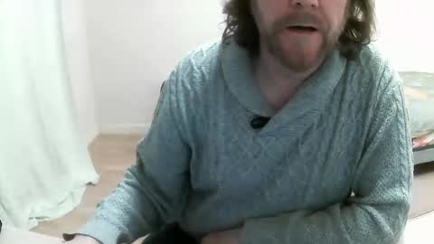 Snapshot of saltimbanquier chatting on 02-21-25, 07:23 Saltimbanquier  Salt  ou  Banquier  online show from 02-21-25, 07:23