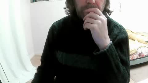 Snapshot of saltimbanquier chatting on 02-28-25, 11:12 Saltimbanquier  Salt  ou  Banquier  online show from 02-28-25, 11:12