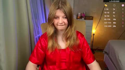 Snapshot of salut_love chatting on 11-20-25, 03:34 Ruby online show from 11-20-25, 03:34